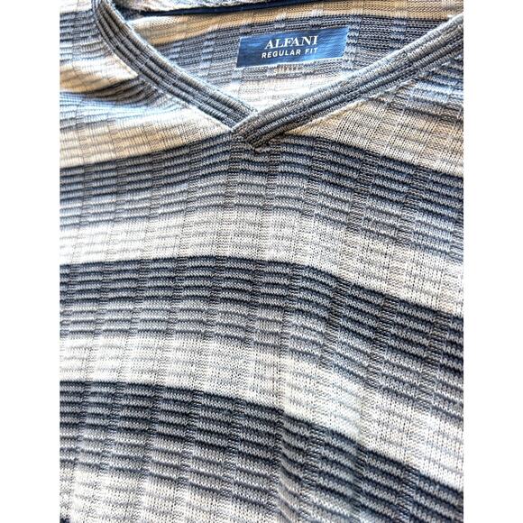 Alfani Sweater Mens Small Gray‎ White Ribbed Striped V Neck Preppy Heritage - Picture 8 of 10